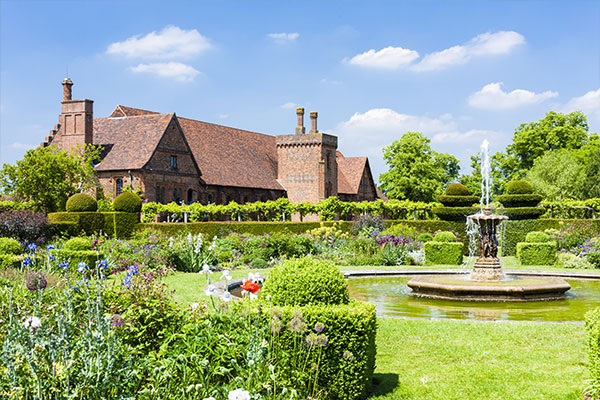 About Larkham and Pike Estates Ltd About Larkham and Pike Estates Ltd